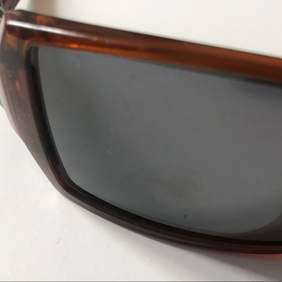 Oakley Sunglasses - Picture 7 of 8